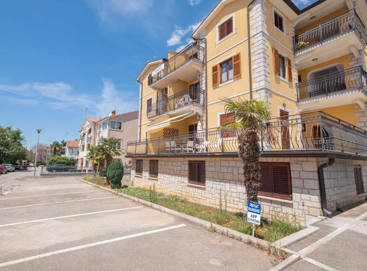 Anita Apartment โปเรช ภายนอก รูปภาพ